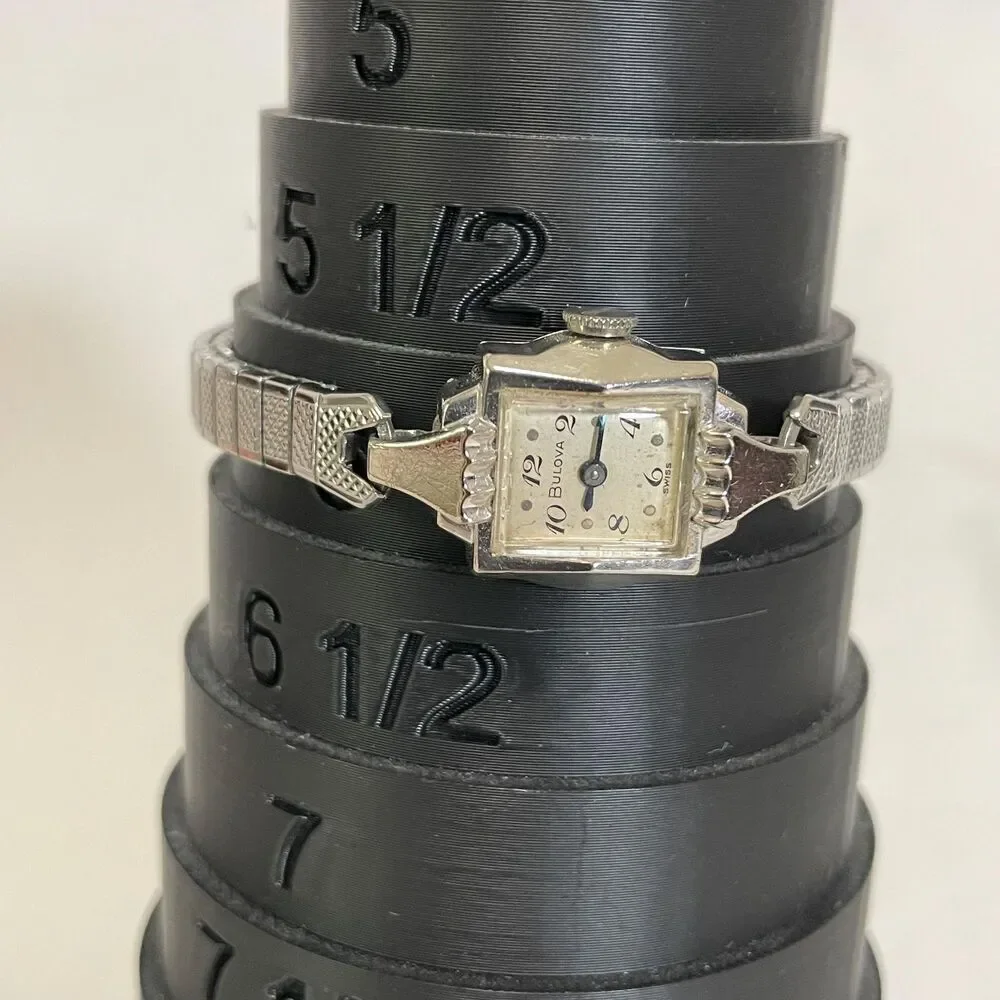 Art Deco Mid Century Bulova Ladies Watch beautiful working condition from 1959